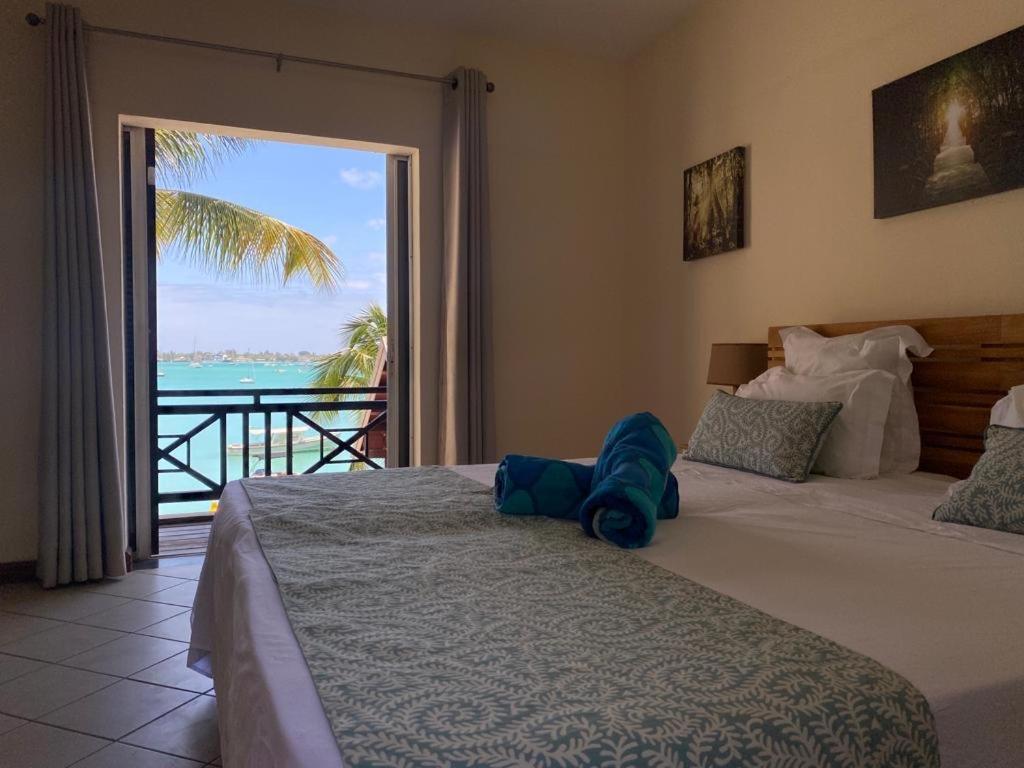 Grand Baie Seaview Penthouse Apartment Exterior photo