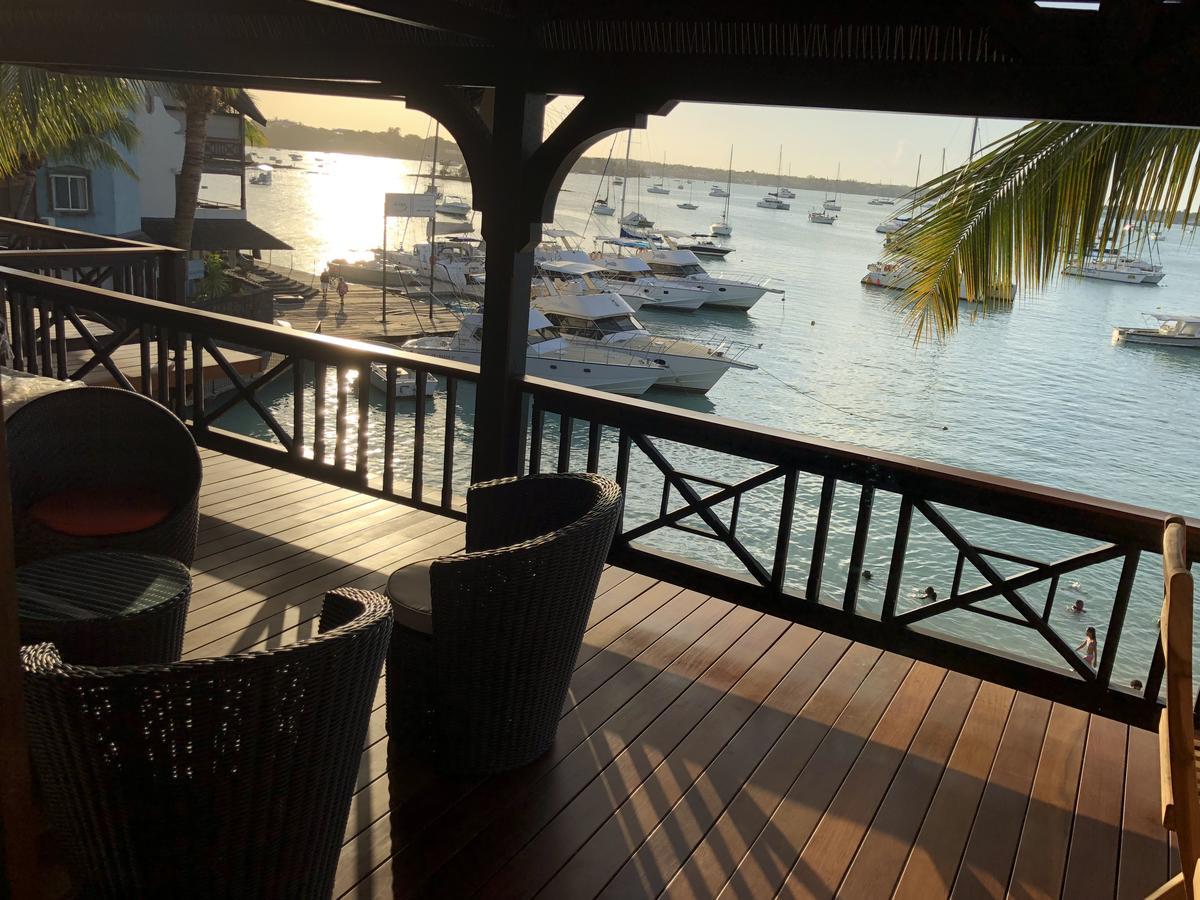 Grand Baie Seaview Penthouse Apartment Exterior photo